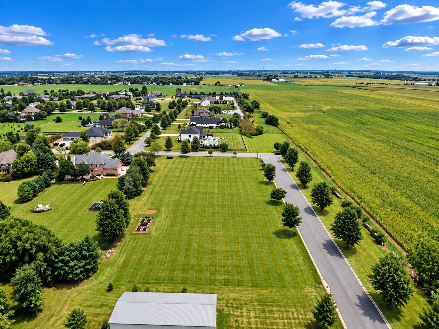 24238 S INDIAN Trail, Manhattan, IL 60442 24238 S INDIAN Trail, Manhattan, IL 60442