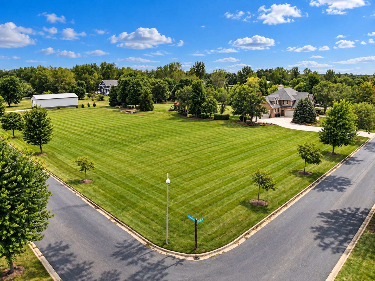 24238 S INDIAN Trail, Manhattan, IL 60442 24238 S INDIAN Trail, Manhattan, IL 60442