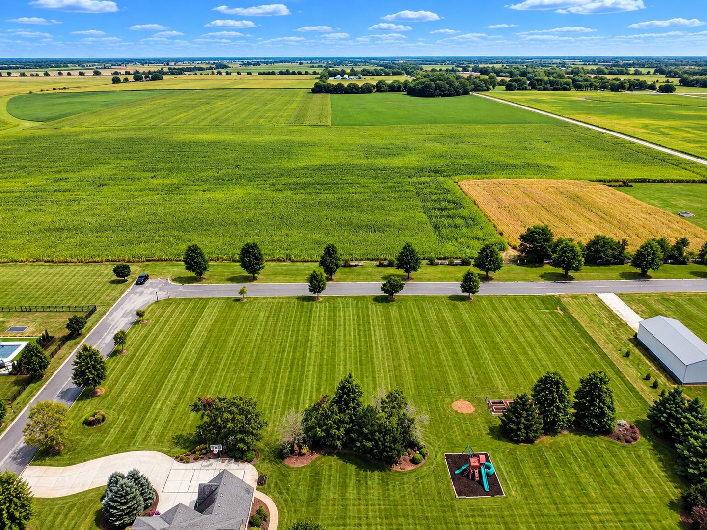 24238 S INDIAN Trail, Manhattan, IL 60442 24238 S INDIAN Trail, Manhattan, IL 60442