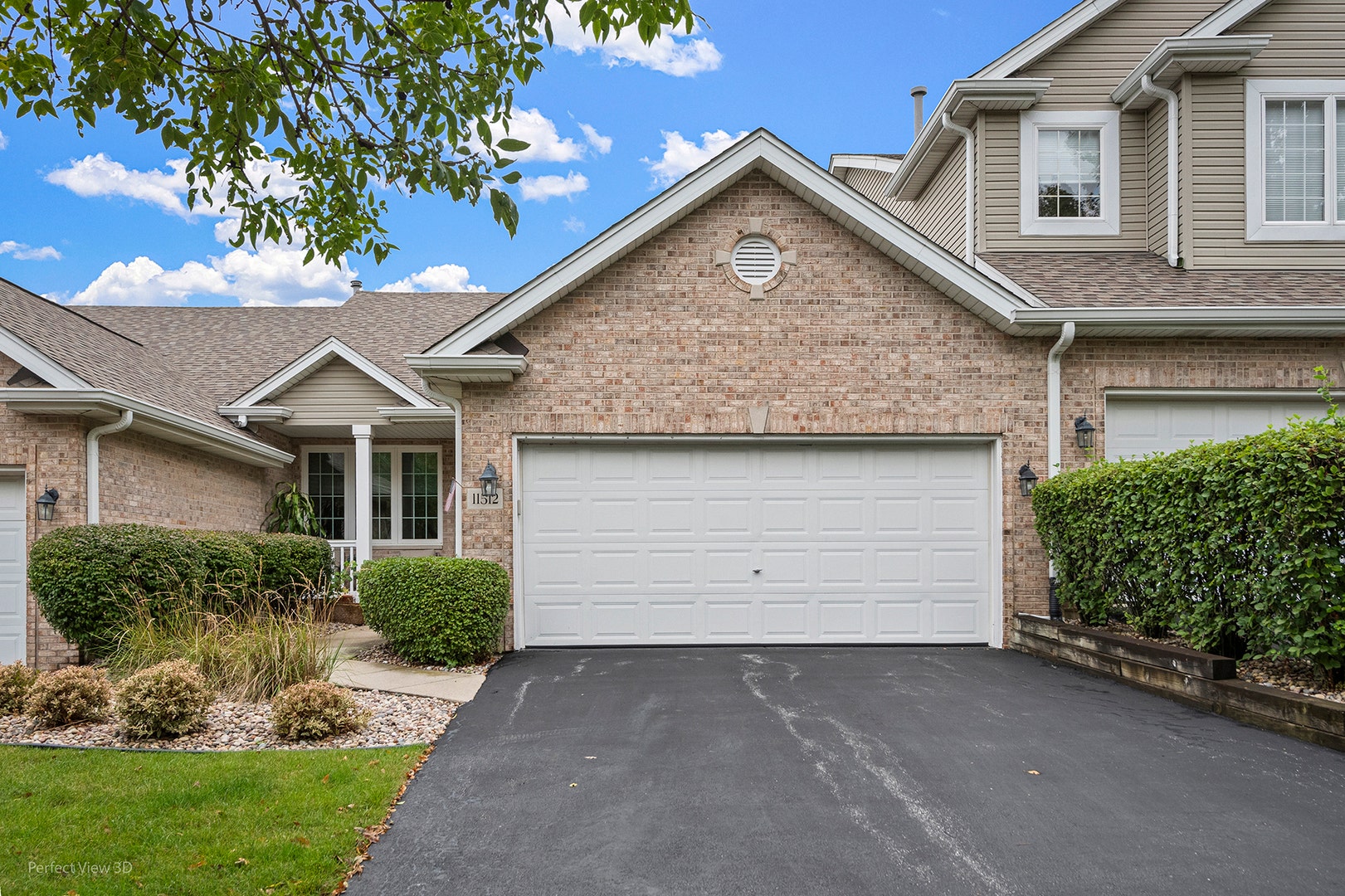 11512 Lake Shore Drive, Orland Park, IL 60467