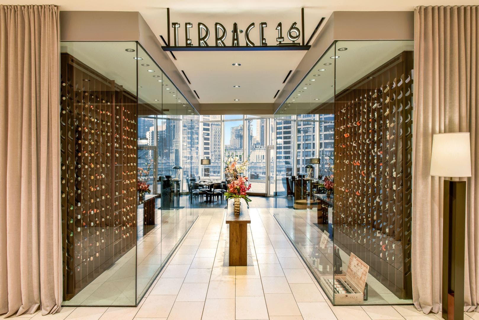 401 N Wabash Avenue, #38A, Chicago, IL 60611 401 N Wabash Avenue, #38A, Chicago, IL 60611