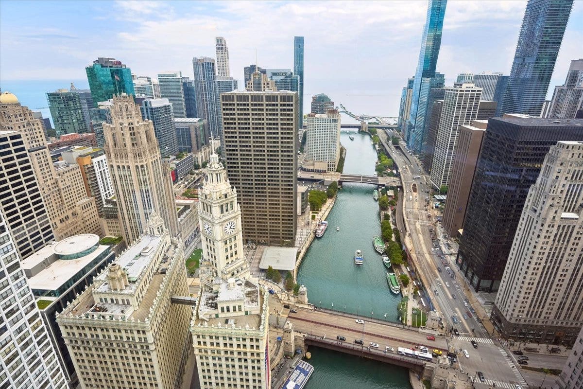 401 N Wabash Avenue, #38A, Chicago, IL 60611 401 N Wabash Avenue, #38A, Chicago, IL 60611