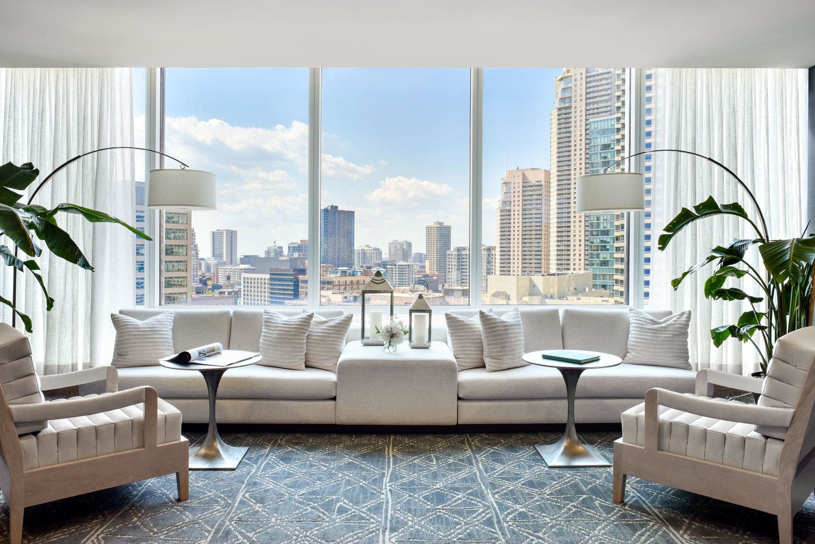 401 N Wabash Avenue, #38A, Chicago, IL 60611 401 N Wabash Avenue, #38A, Chicago, IL 60611