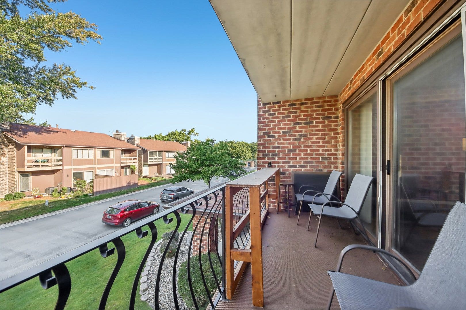 11003 Stony Creek Drive, #2A, Palos Hills, IL 60465 11003 Stony Creek Drive, #2A, Palos Hills, IL 60465
