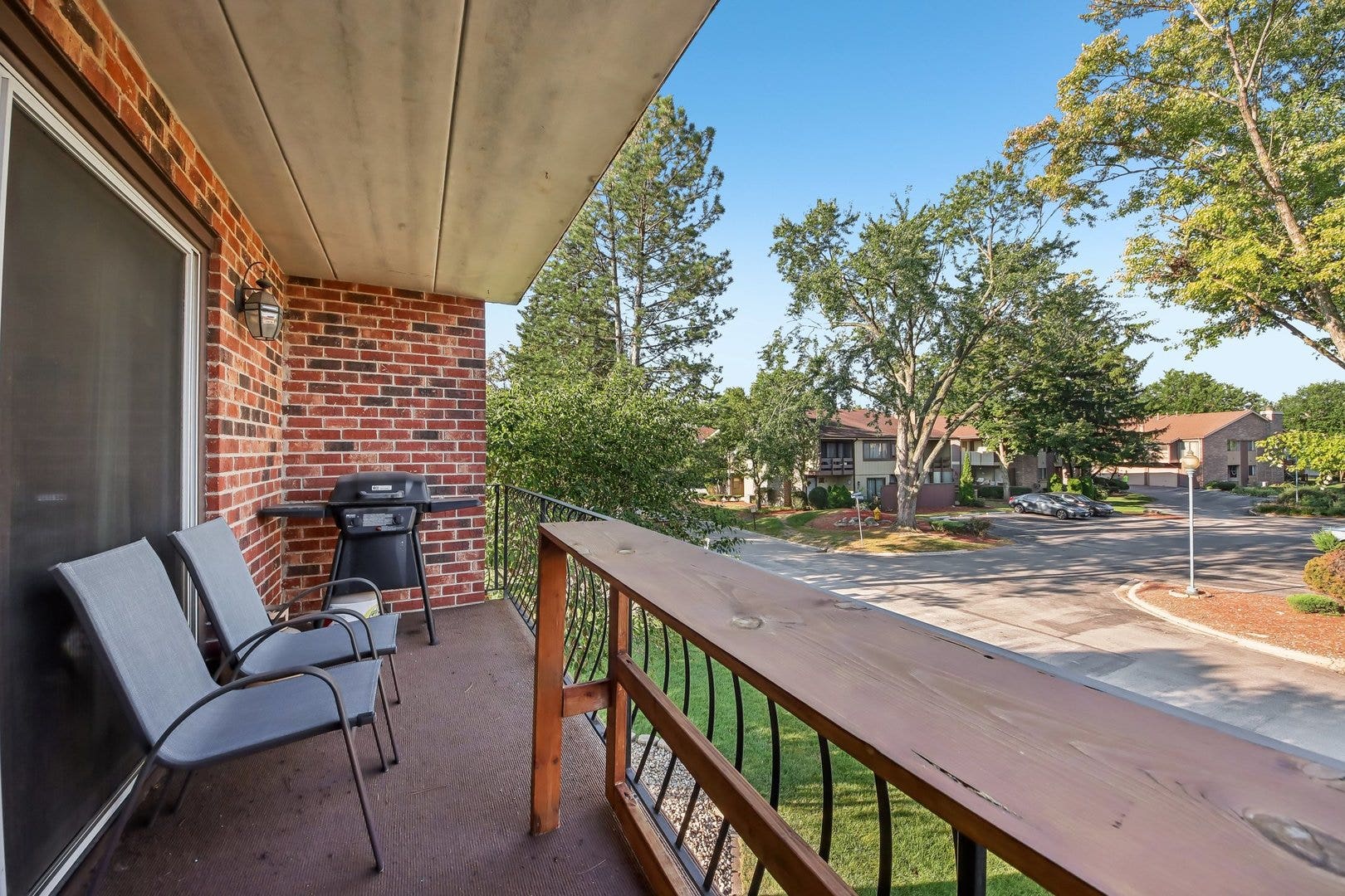 11003 Stony Creek Drive, #2A, Palos Hills, IL 60465 11003 Stony Creek Drive, #2A, Palos Hills, IL 60465