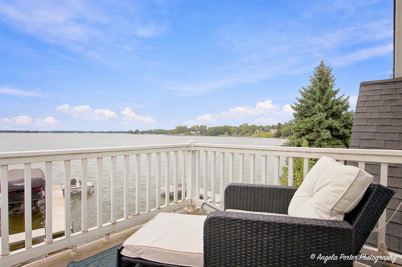 26089 W Calhoun Avenue, Antioch, IL 60002