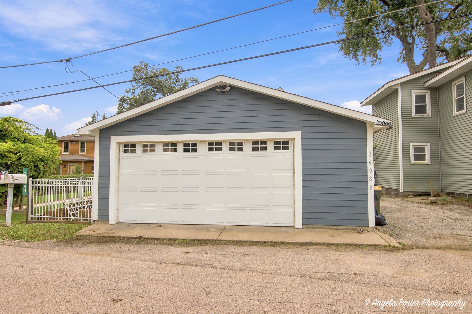 26089 W Calhoun Avenue, Antioch, IL 60002