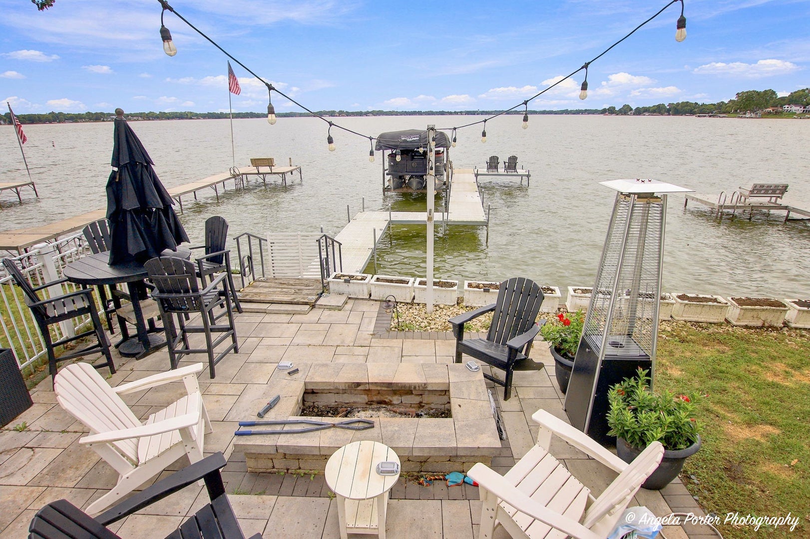 26089 W Calhoun Avenue, Antioch, IL 60002