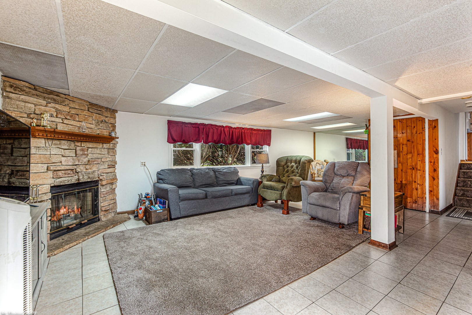 5443 W 83 Place, Burbank, IL 60459 5443 W 83 Place, Burbank, IL 60459