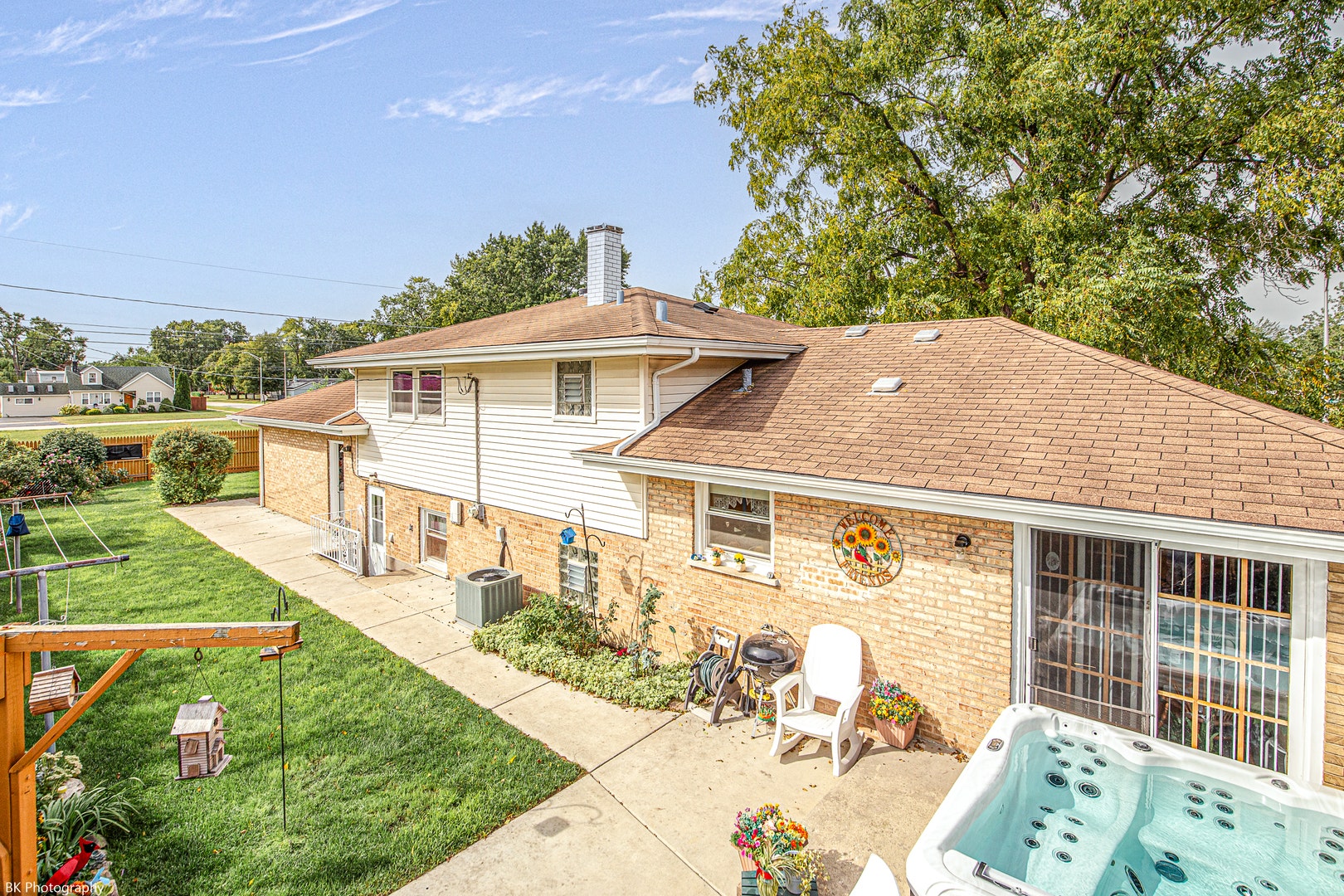 5443 W 83 Place, Burbank, IL 60459 5443 W 83 Place, Burbank, IL 60459