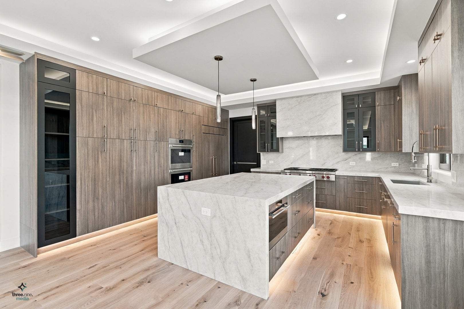 425 Forest Edge Drive, Glencoe, IL 60022 425 Forest Edge Drive, Glencoe, IL 60022