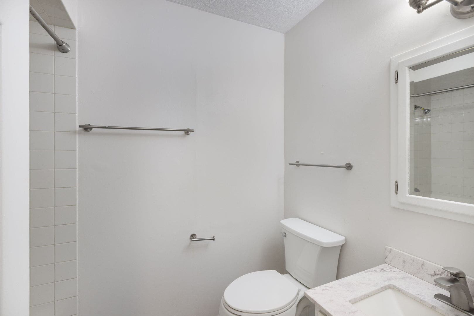 917 Sunnydale Boulevard, Streamwood, IL 60107 917 Sunnydale Boulevard, Streamwood, IL 60107