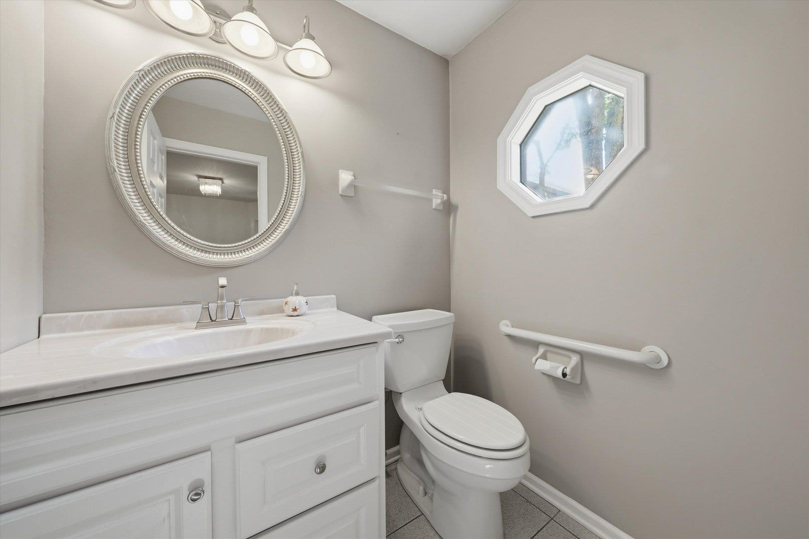 14303 Crystal Tree Drive, Orland Park, IL 60462 14303 Crystal Tree Drive, Orland Park, IL 60462