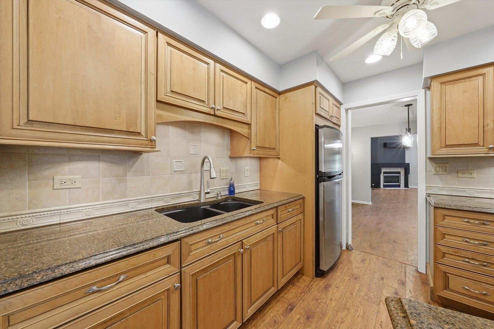 14303 Crystal Tree Drive, Orland Park, IL 60462 14303 Crystal Tree Drive, Orland Park, IL 60462