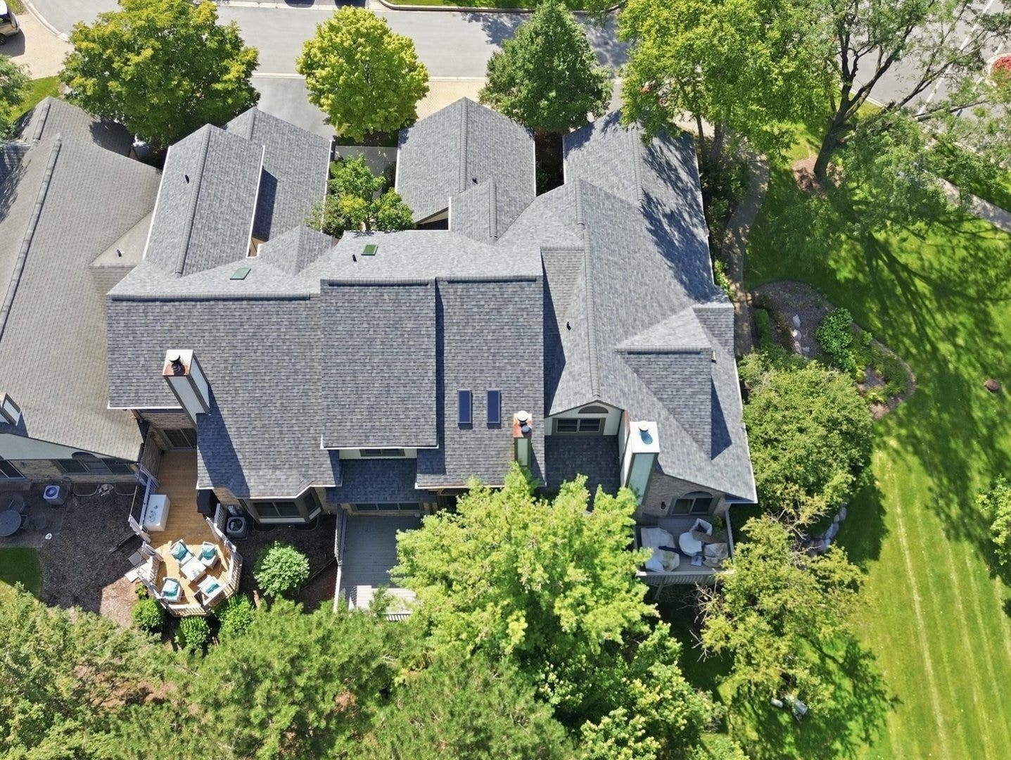 14303 Crystal Tree Drive, Orland Park, IL 60462 14303 Crystal Tree Drive, Orland Park, IL 60462