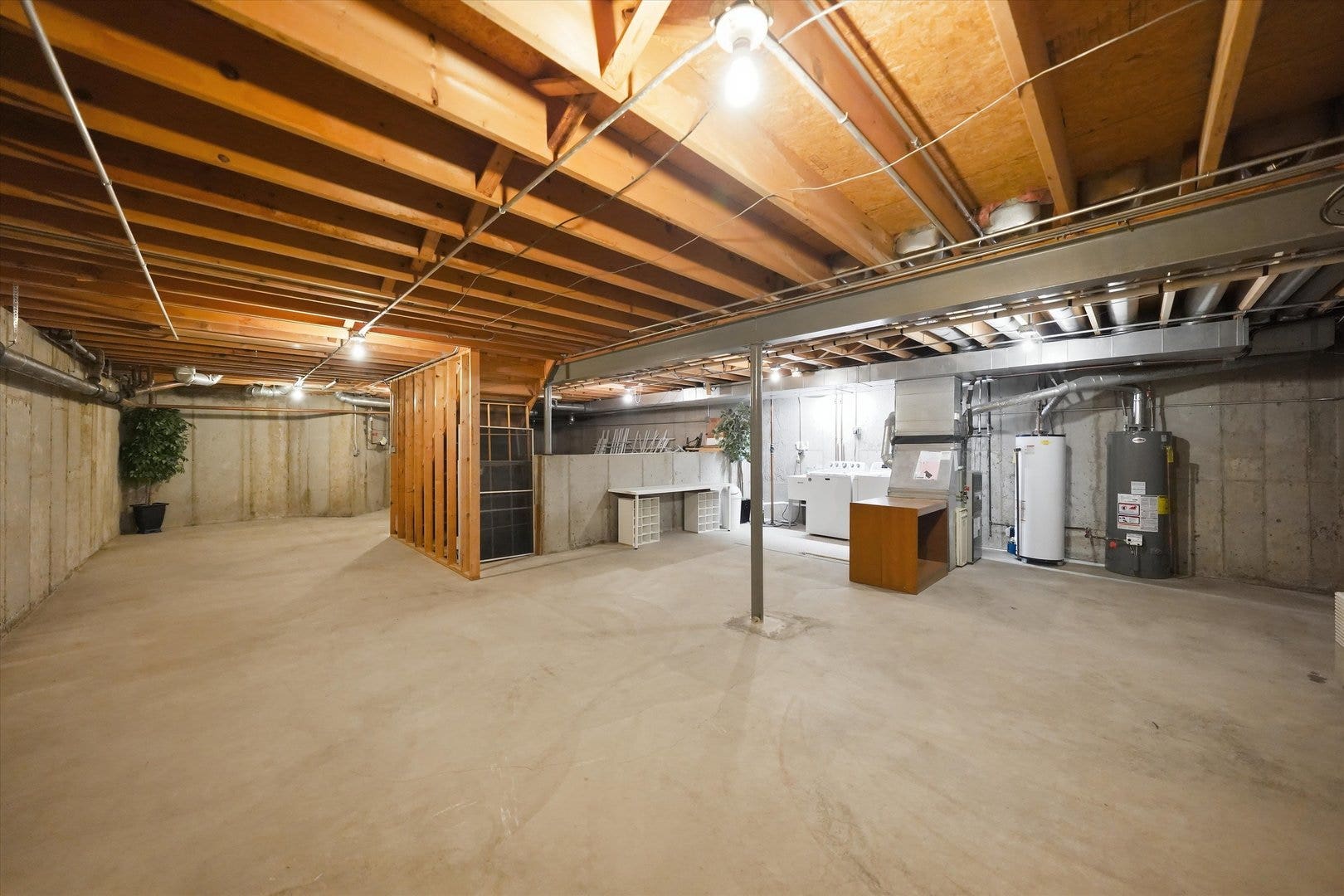 14303 Crystal Tree Drive, Orland Park, IL 60462 14303 Crystal Tree Drive, Orland Park, IL 60462