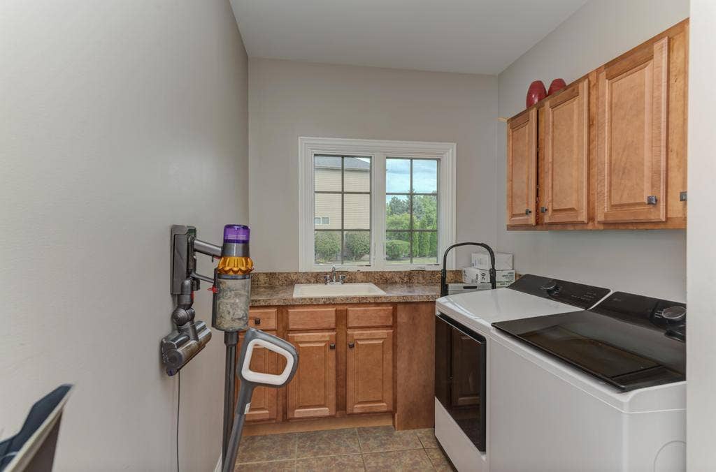1190 Washington Street, Bolingbrook, IL 60490