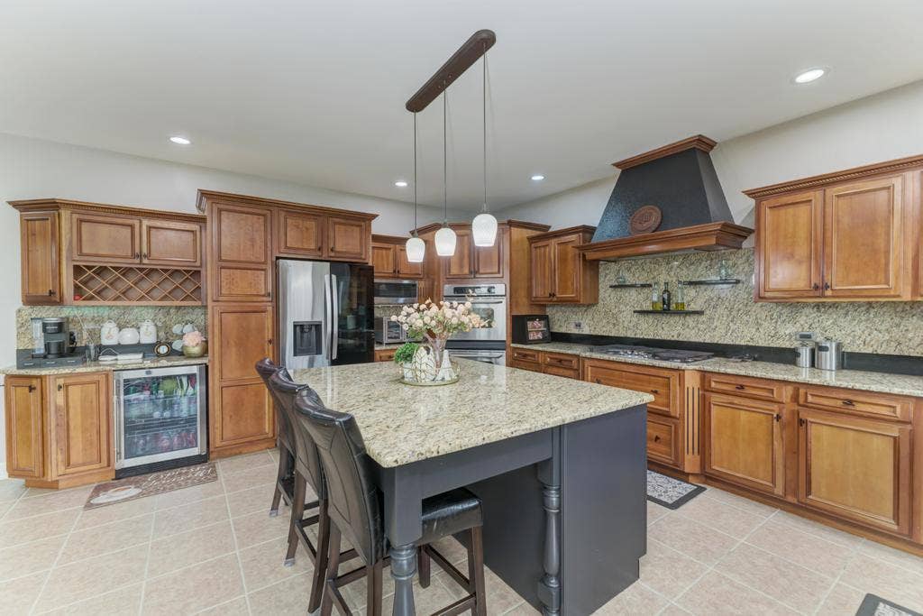 1190 Washington Street, Bolingbrook, IL 60490
