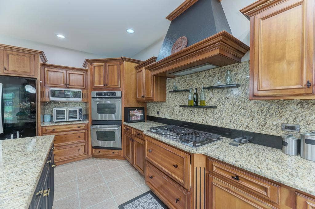 1190 Washington Street, Bolingbrook, IL 60490