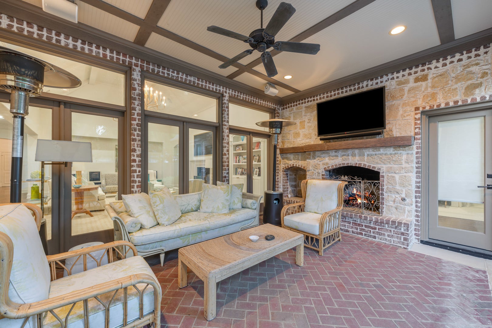 6034 Park Lane, Dallas, TX 75225 6034 Park Lane, Dallas, TX 75225