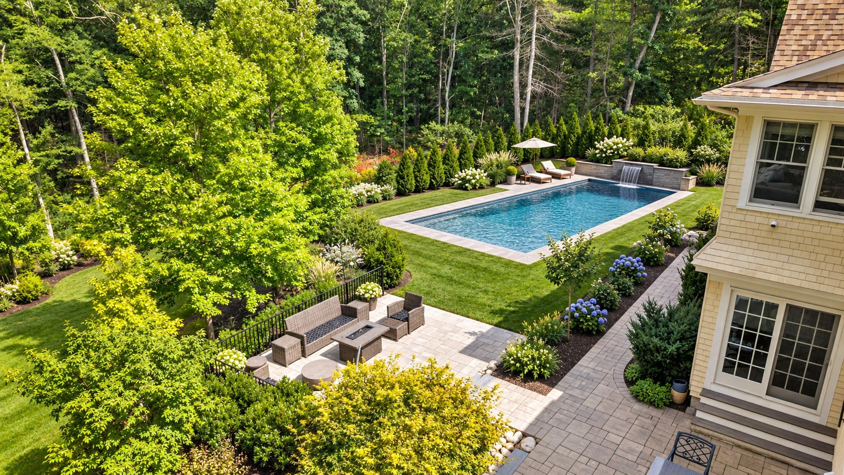 25 Holly Circle, Weston, MA 02493