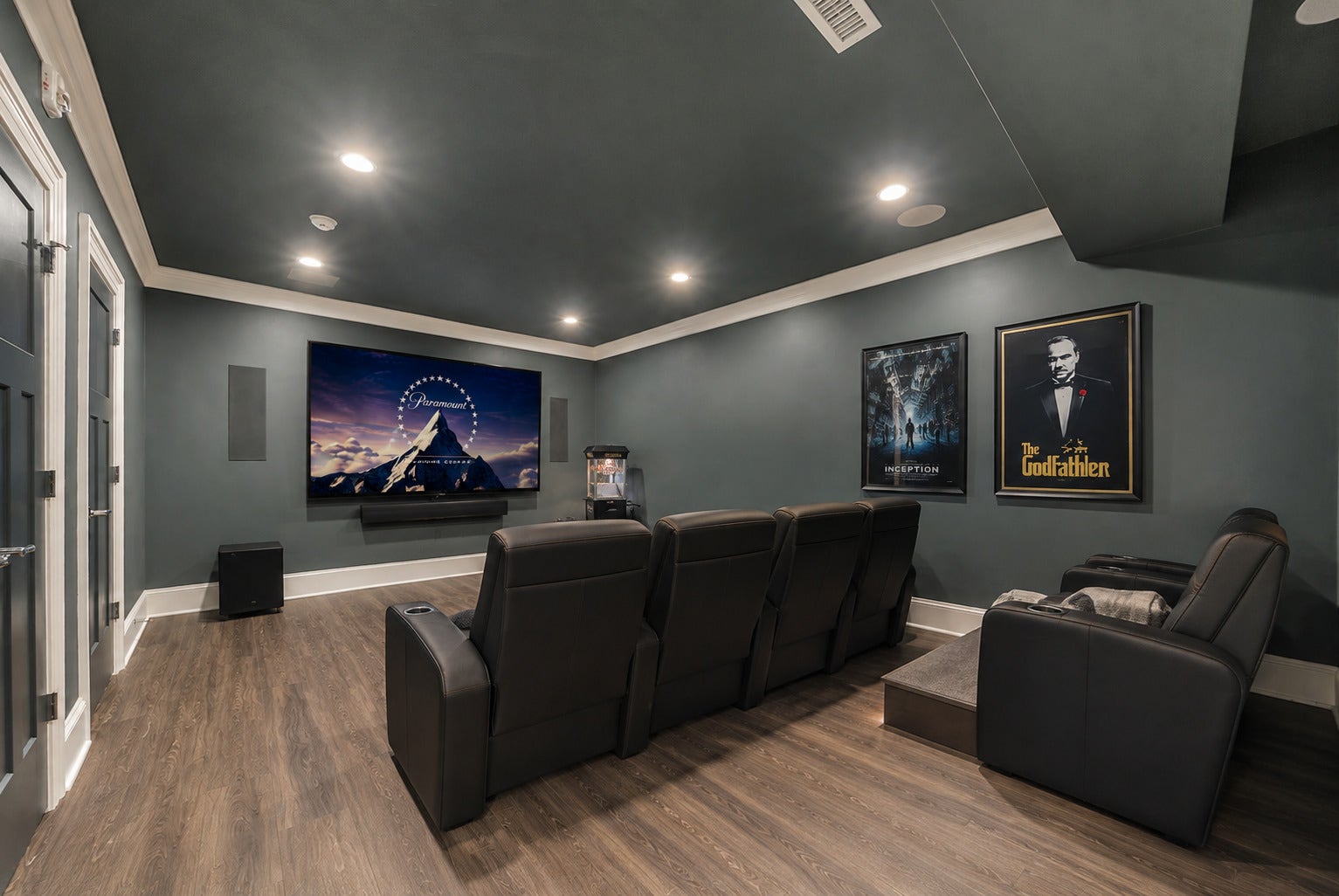 25 Holly Circle, Weston, MA 02493