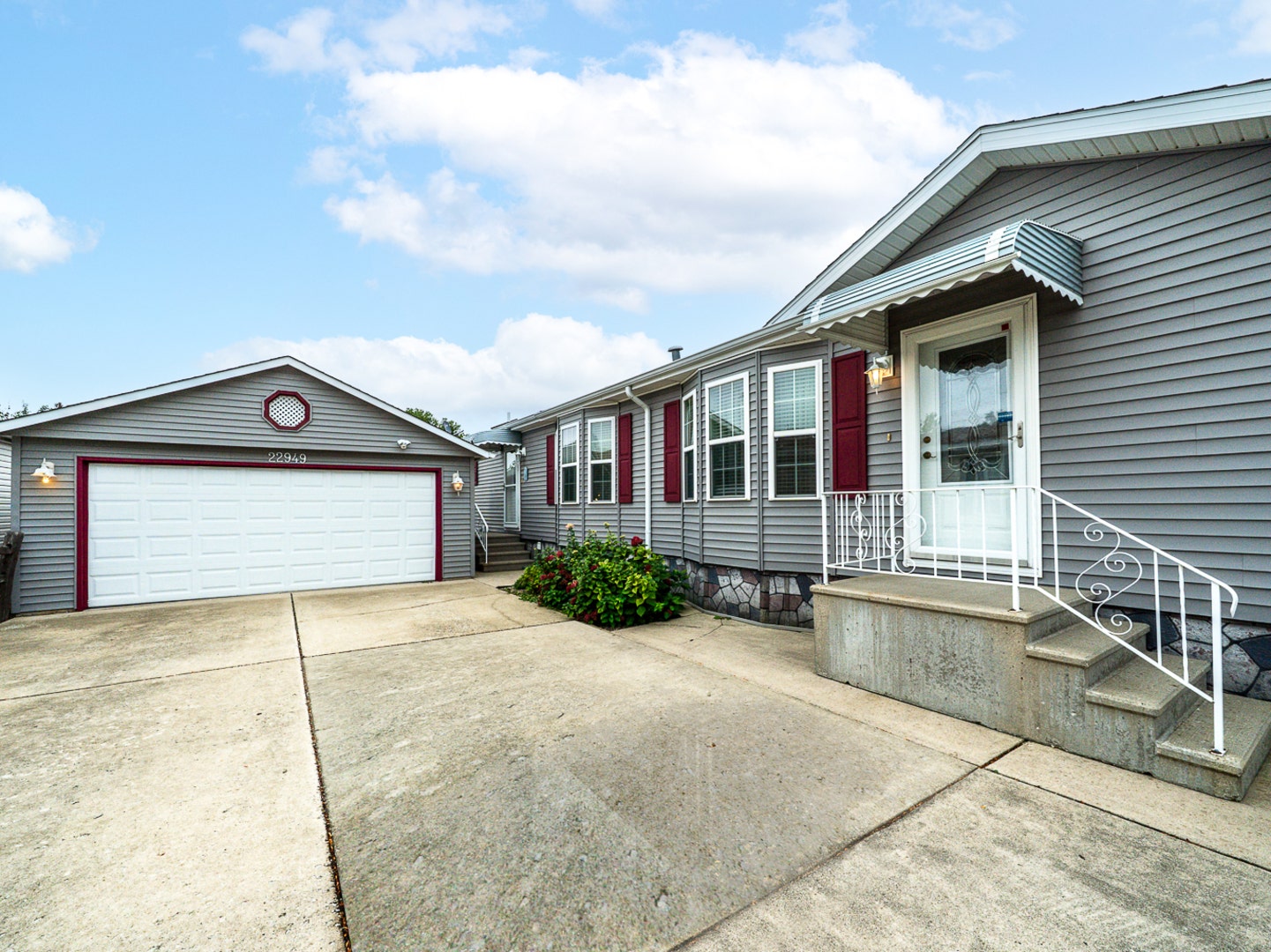 22949 S Glen Eagle Drive, Frankfort, IL 60423 22949 S Glen Eagle Drive, Frankfort, IL 60423