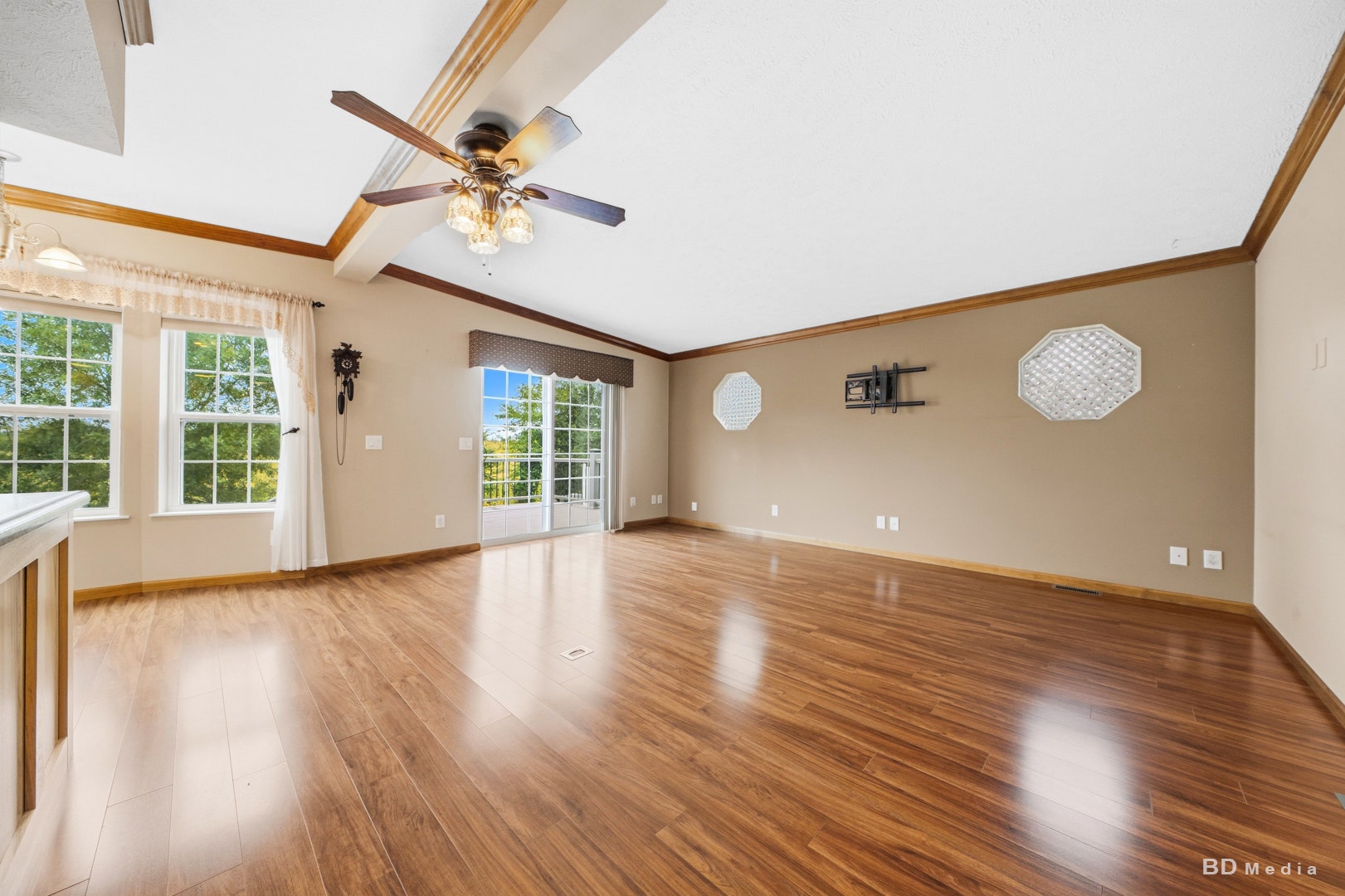22949 S Glen Eagle Drive, Frankfort, IL 60423 22949 S Glen Eagle Drive, Frankfort, IL 60423