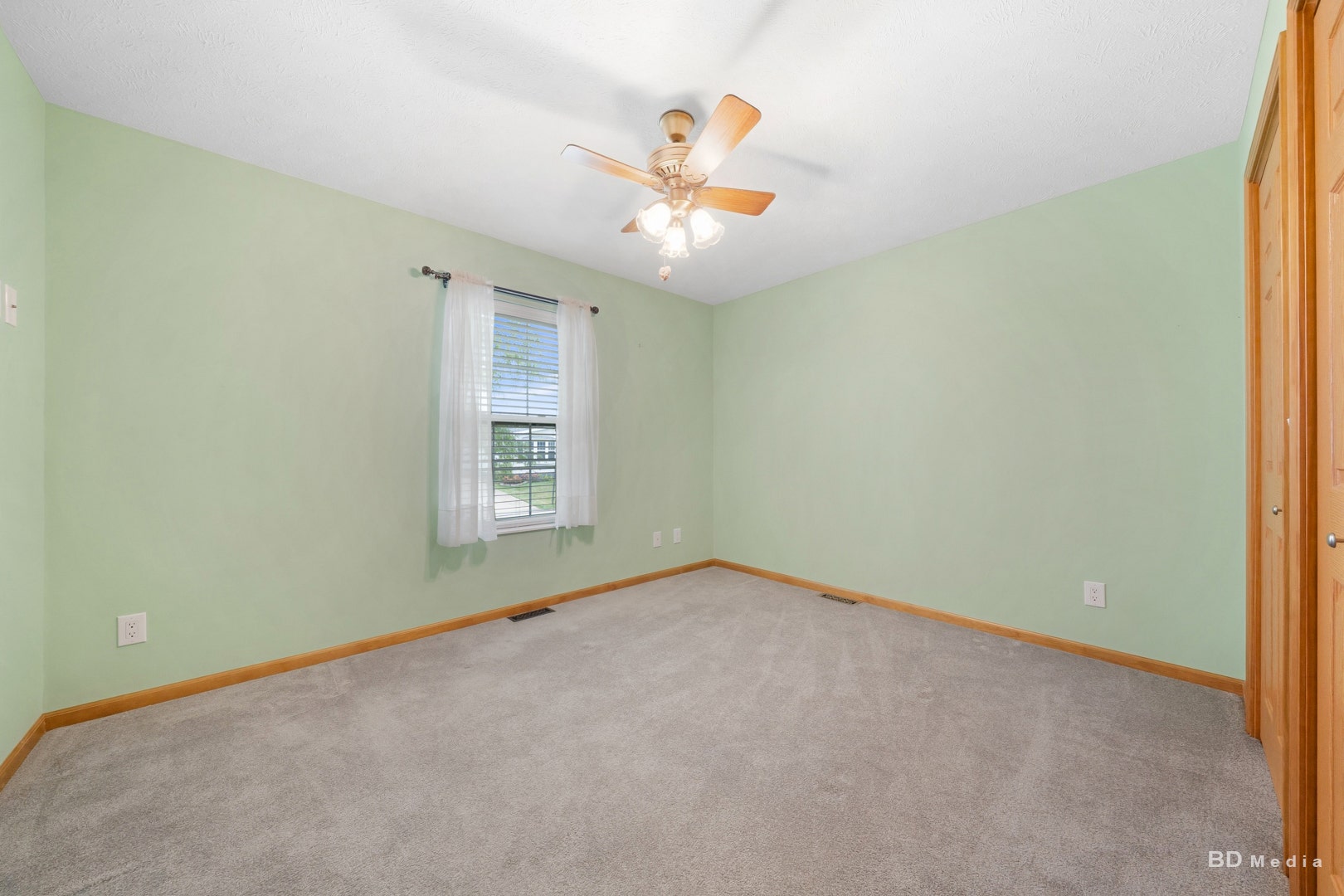 22949 S Glen Eagle Drive, Frankfort, IL 60423 22949 S Glen Eagle Drive, Frankfort, IL 60423