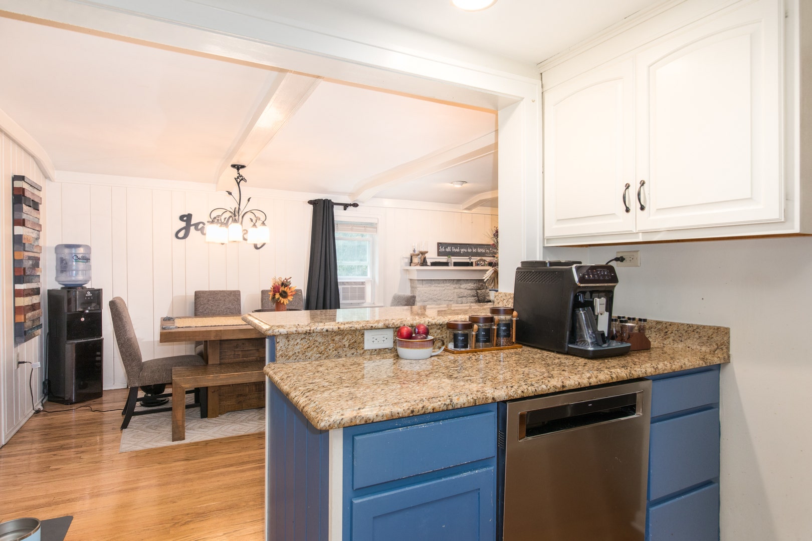 5807 Fairmount Avenue, Downers Grove, IL 60516