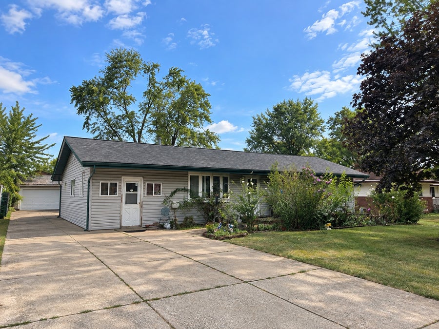 Property photo for 5638 W Wilson Street, Monee, IL