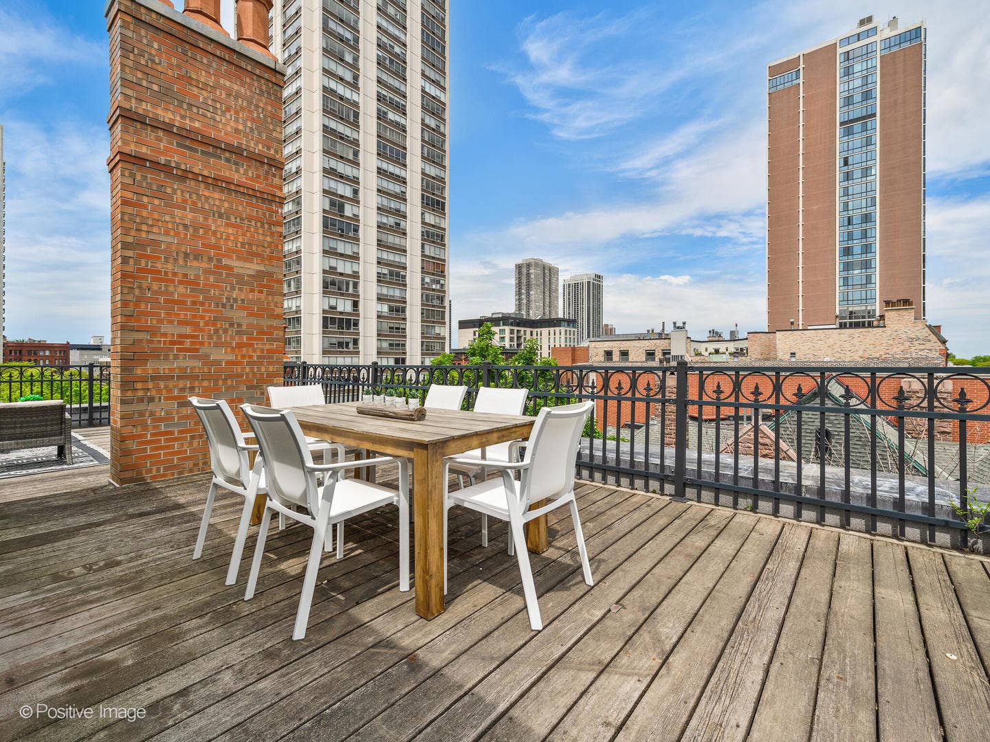 1454 N Dearborn Street, Chicago, IL 60610