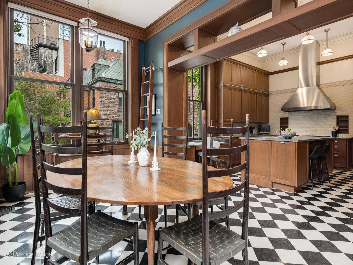 1454 N Dearborn Street, Chicago, IL 60610