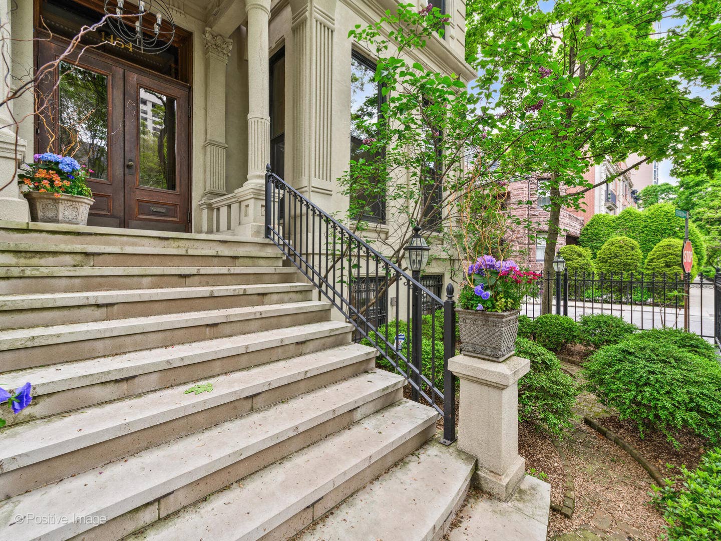 1454 N Dearborn Street, Chicago, IL 60610