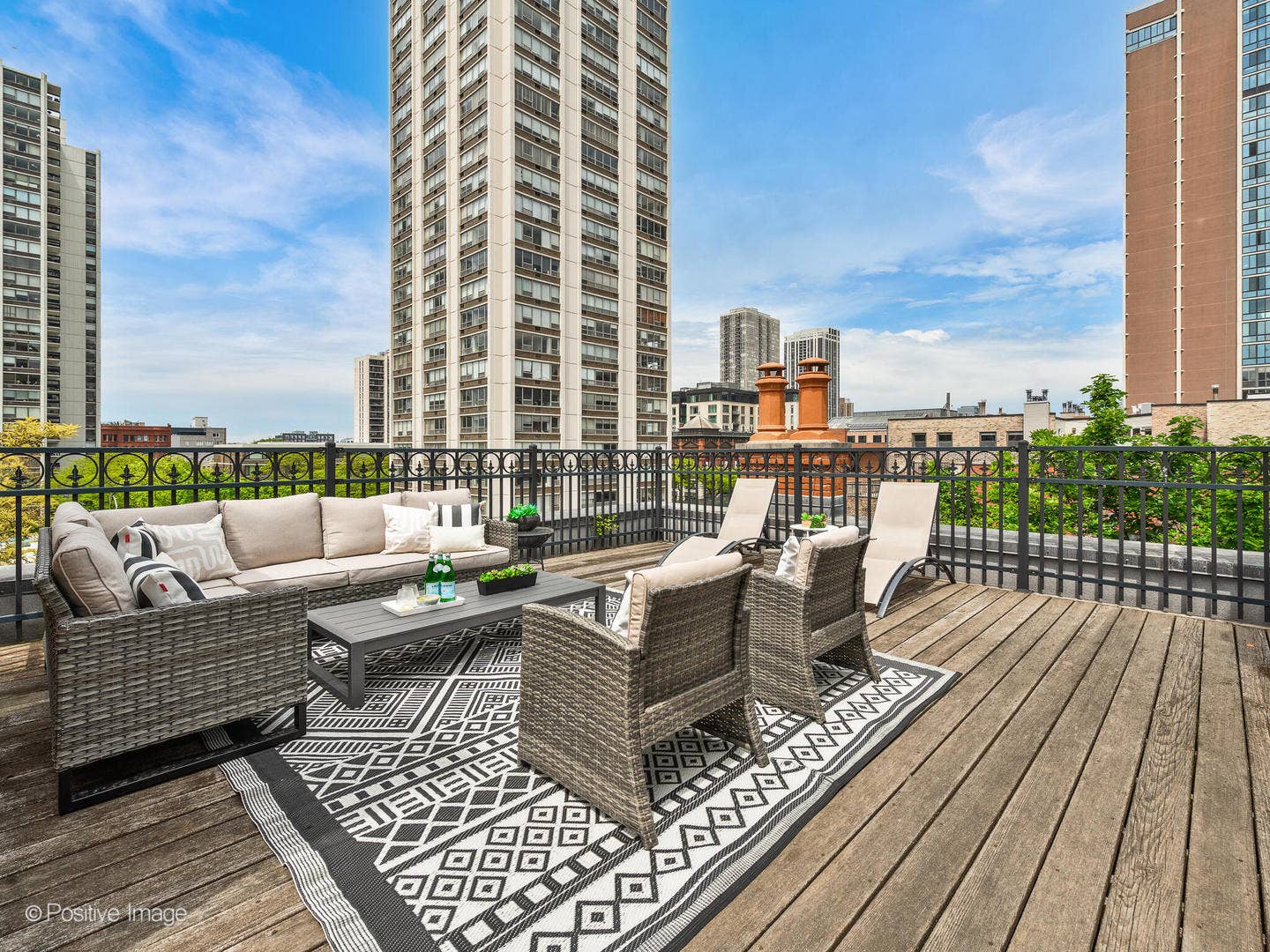 1454 N Dearborn Street, Chicago, IL 60610