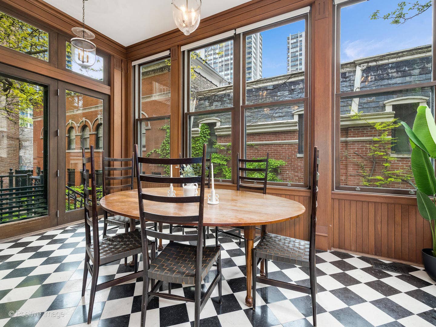 1454 N Dearborn Street, Chicago, IL 60610