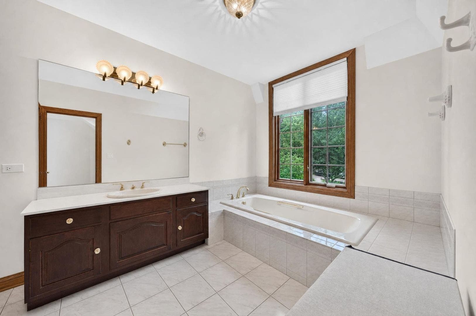 3213 Westover Lane, Long Grove, IL 60047