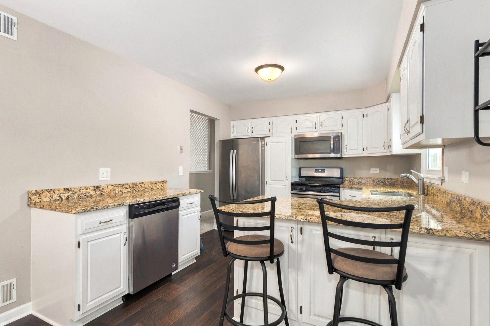 1243 Rick Court, Joliet, IL 60431 1243 Rick Court, Joliet, IL 60431