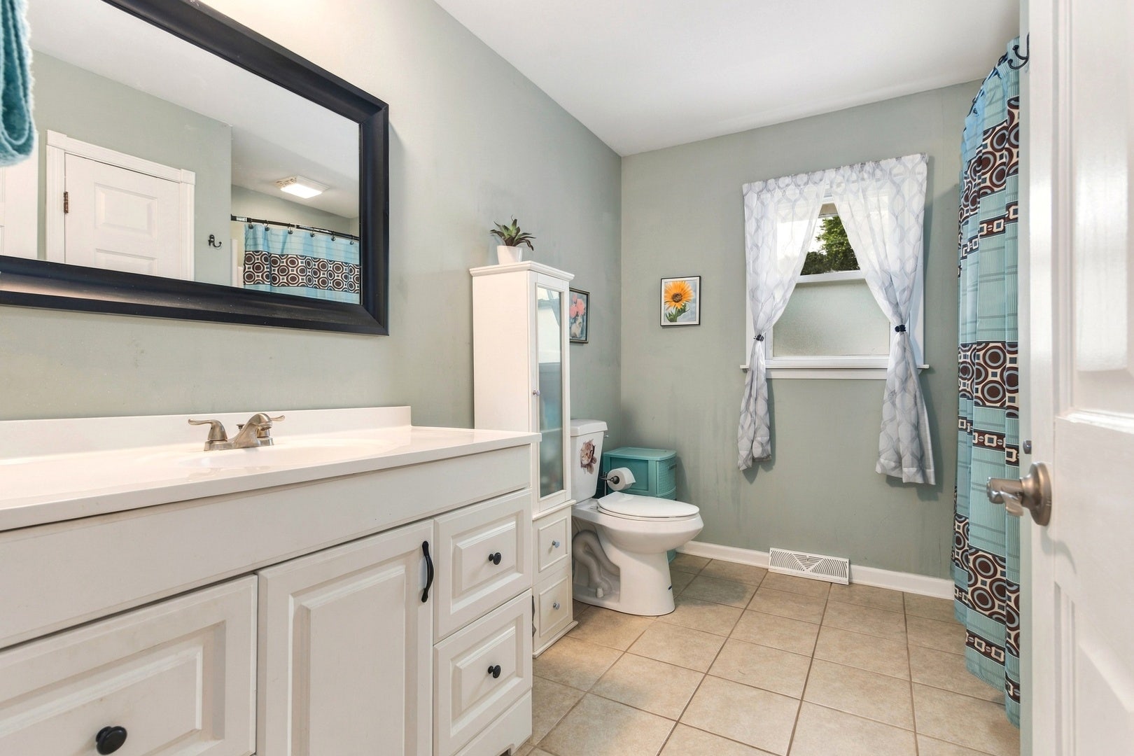 1243 Rick Court, Joliet, IL 60431 1243 Rick Court, Joliet, IL 60431