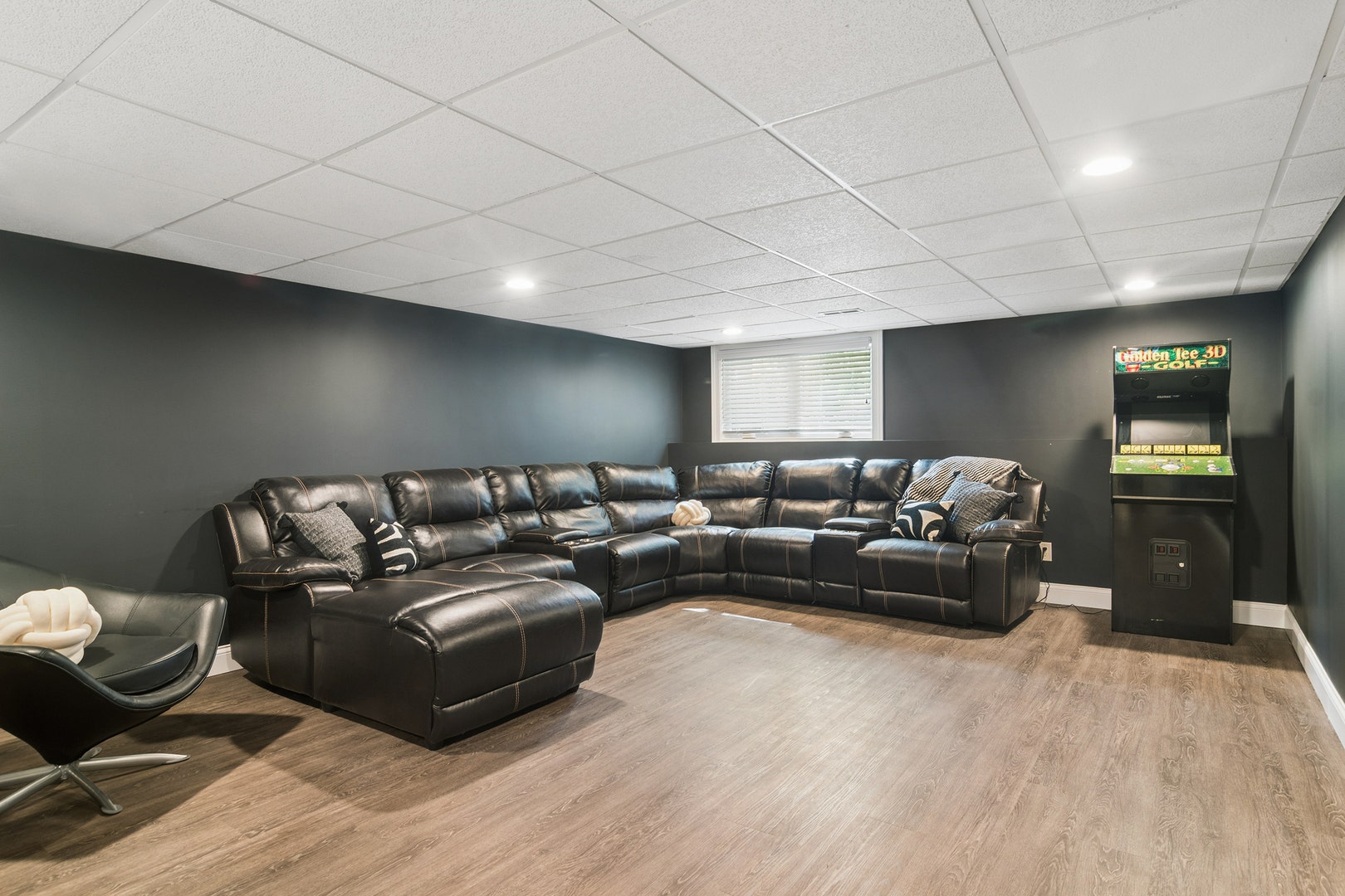 21680 Cambridge Drive, Kildeer, IL 60047 21680 Cambridge Drive, Kildeer, IL 60047