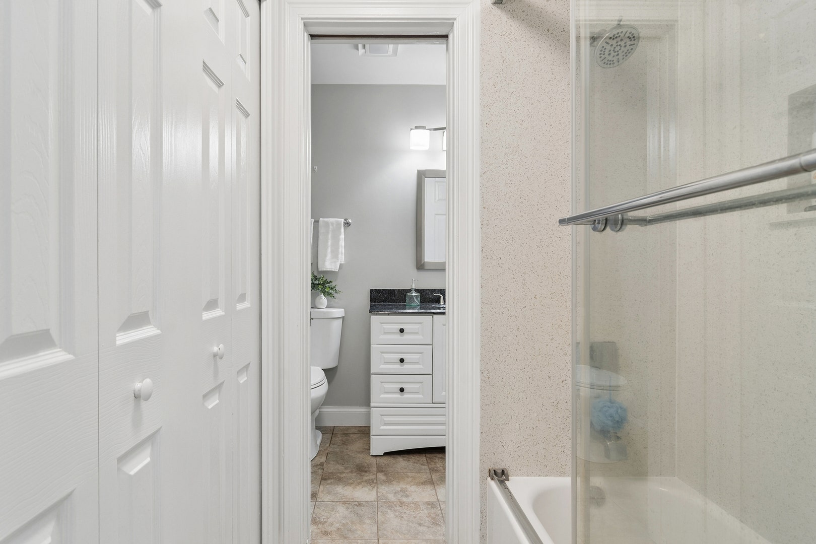 21680 Cambridge Drive, Kildeer, IL 60047 21680 Cambridge Drive, Kildeer, IL 60047