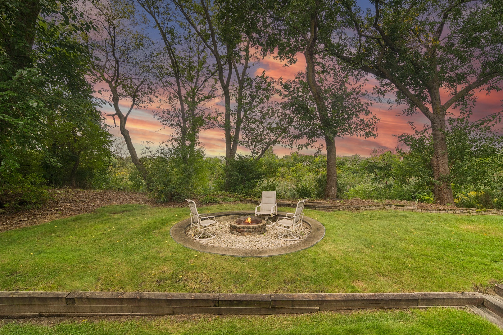 21680 Cambridge Drive, Kildeer, IL 60047 21680 Cambridge Drive, Kildeer, IL 60047