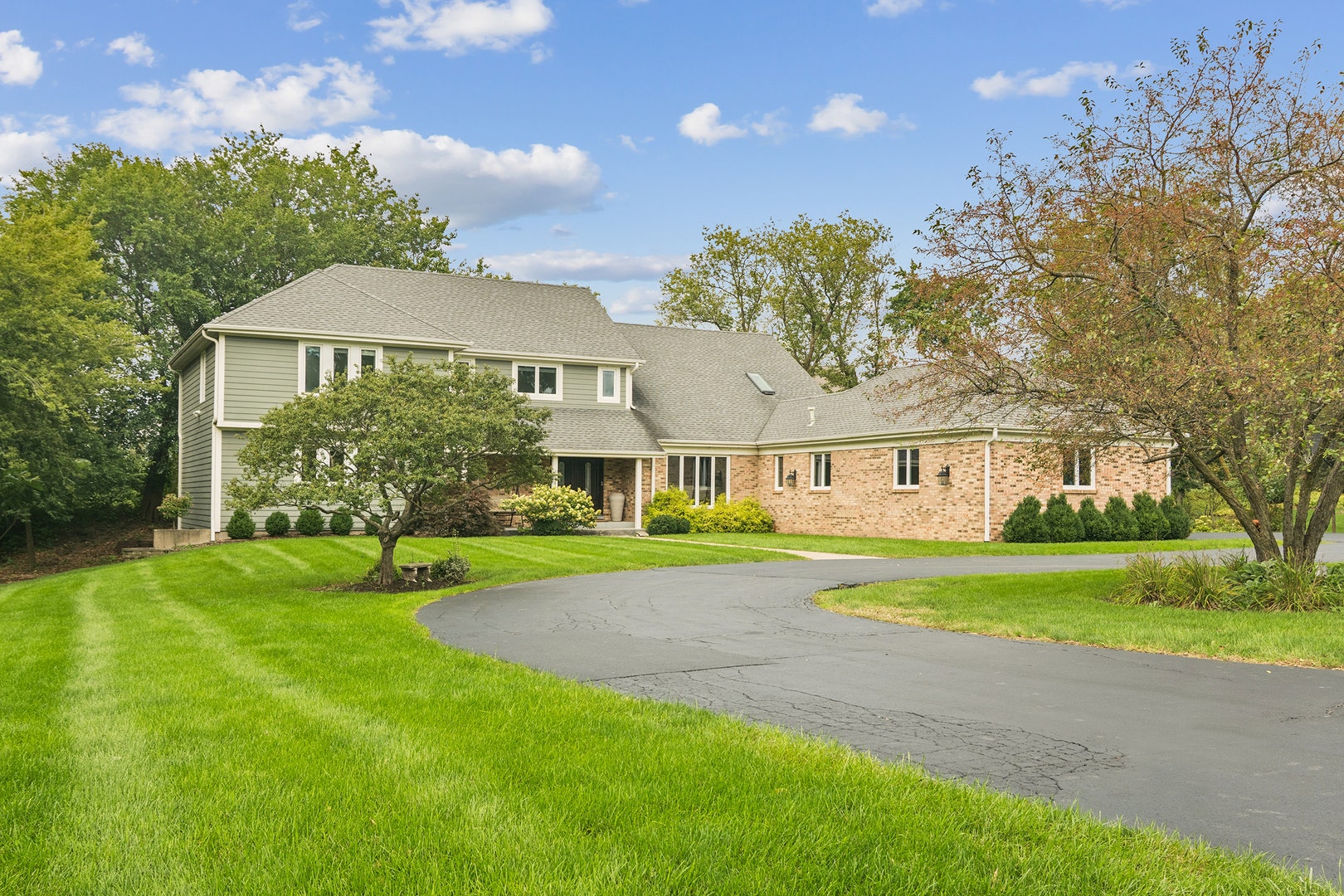 21680 Cambridge Drive, Kildeer, IL 60047 21680 Cambridge Drive, Kildeer, IL 60047