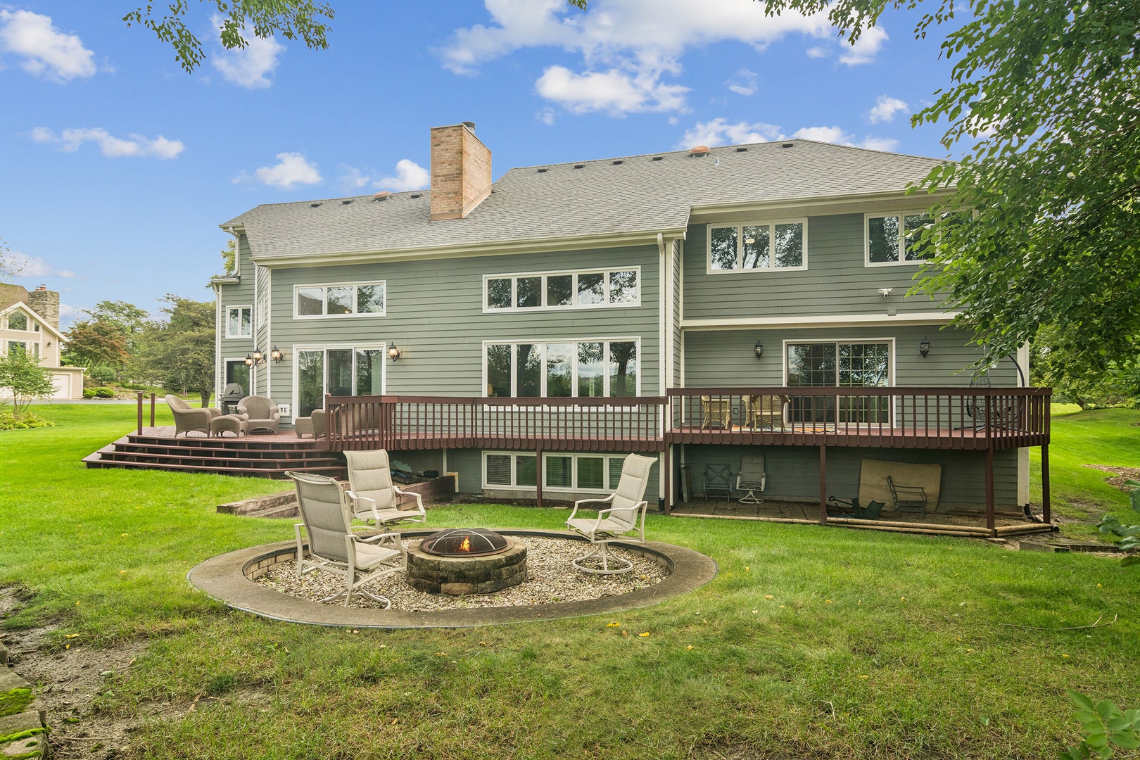 21680 Cambridge Drive, Kildeer, IL 60047 21680 Cambridge Drive, Kildeer, IL 60047