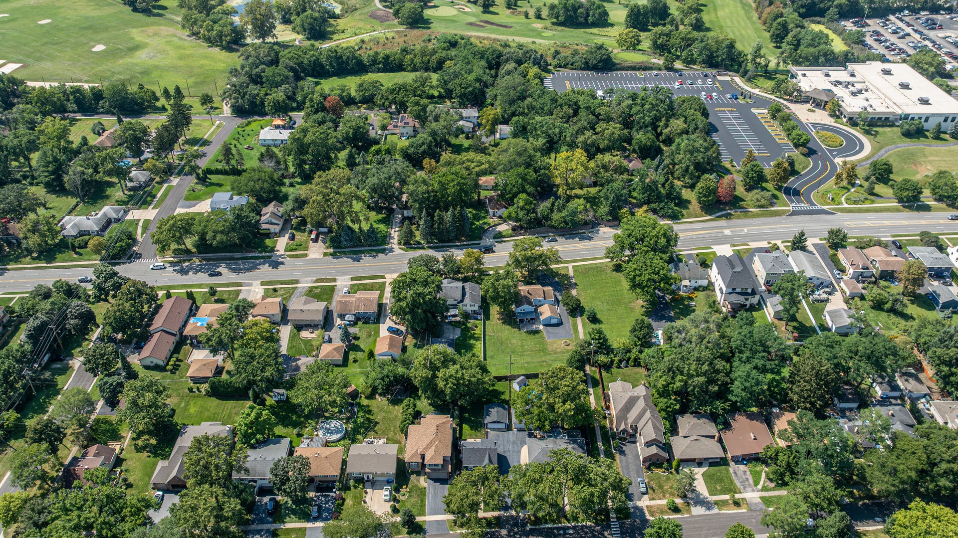4608 Pershing Avenue, Downers Grove, IL 60515