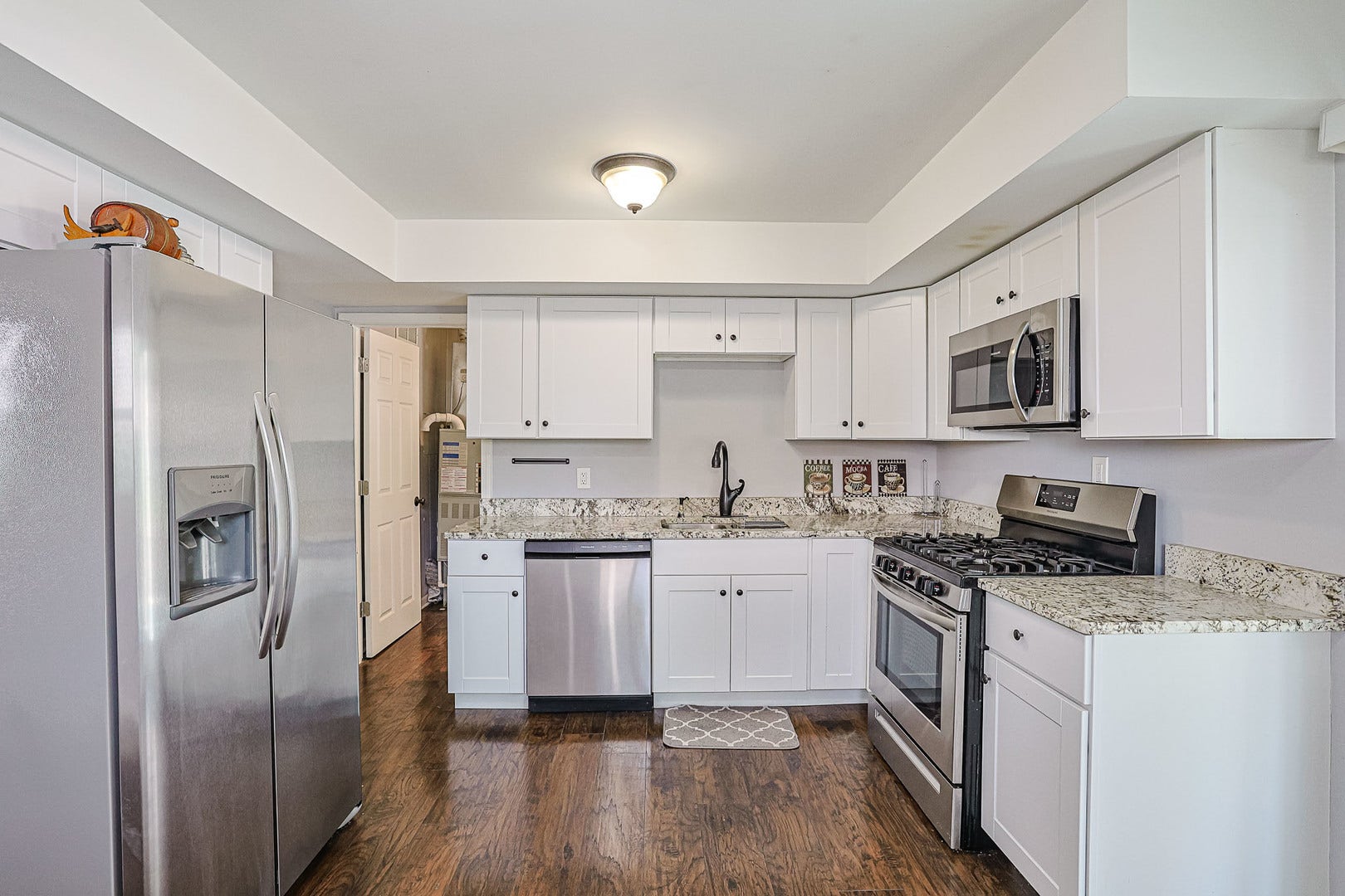 302 Freehauf Street, Lemont, IL 60439 302 Freehauf Street, Lemont, IL 60439