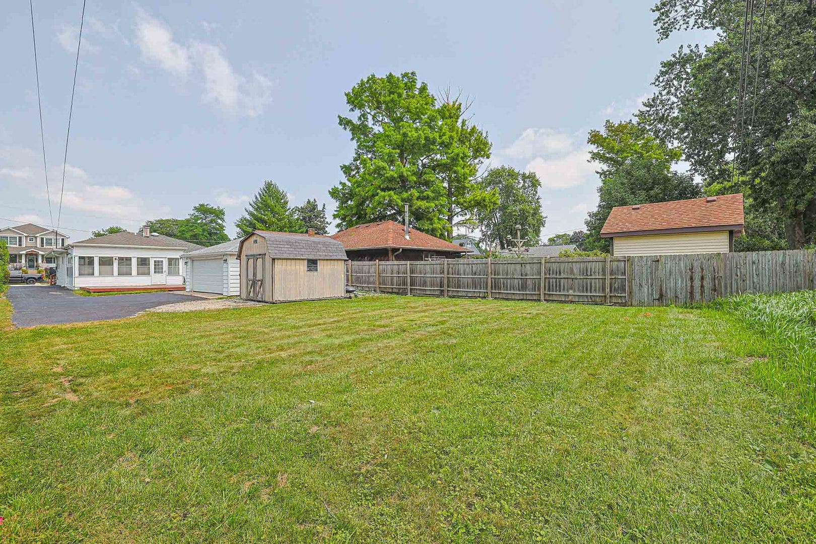 302 Freehauf Street, Lemont, IL 60439 302 Freehauf Street, Lemont, IL 60439