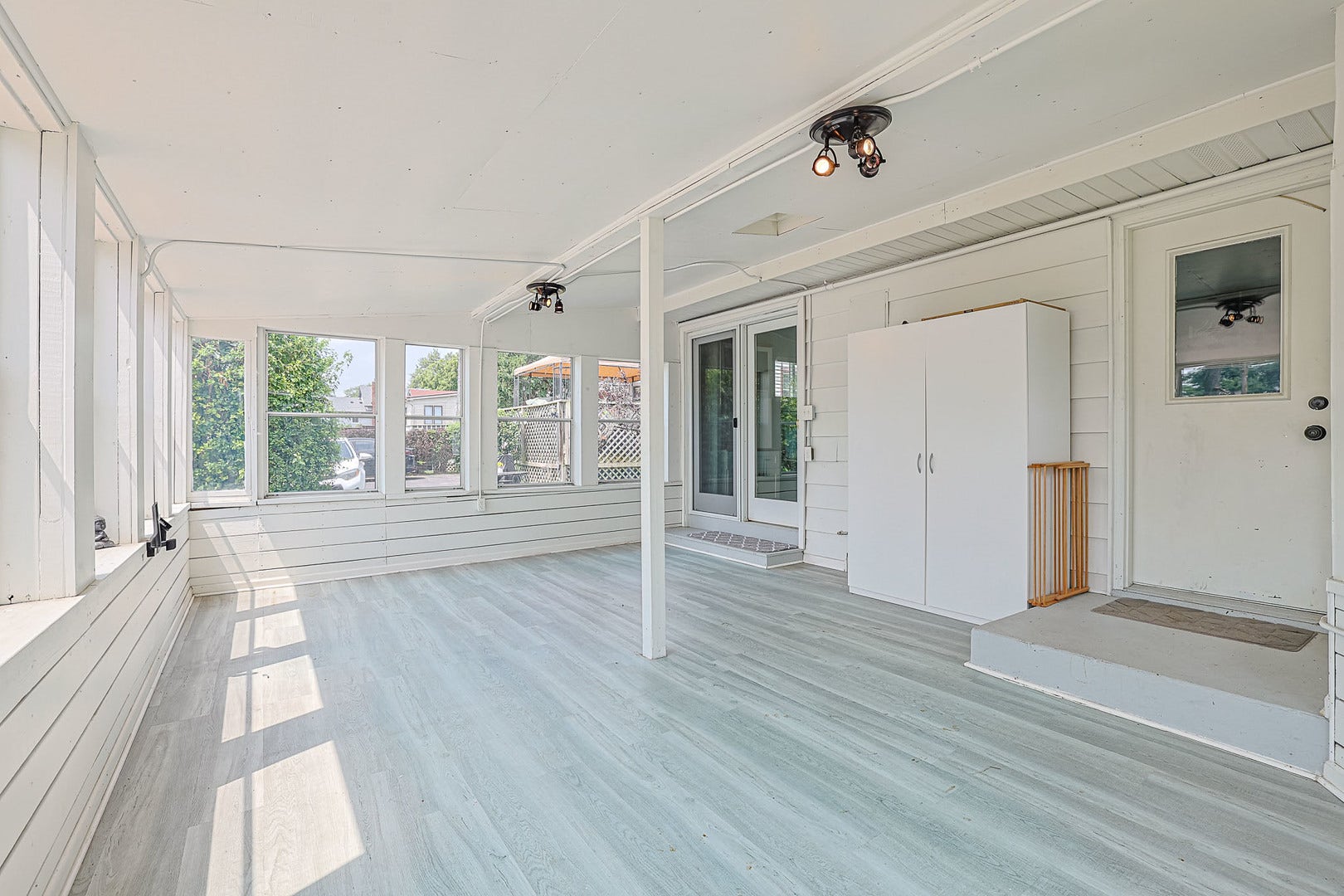 302 Freehauf Street, Lemont, IL 60439 302 Freehauf Street, Lemont, IL 60439