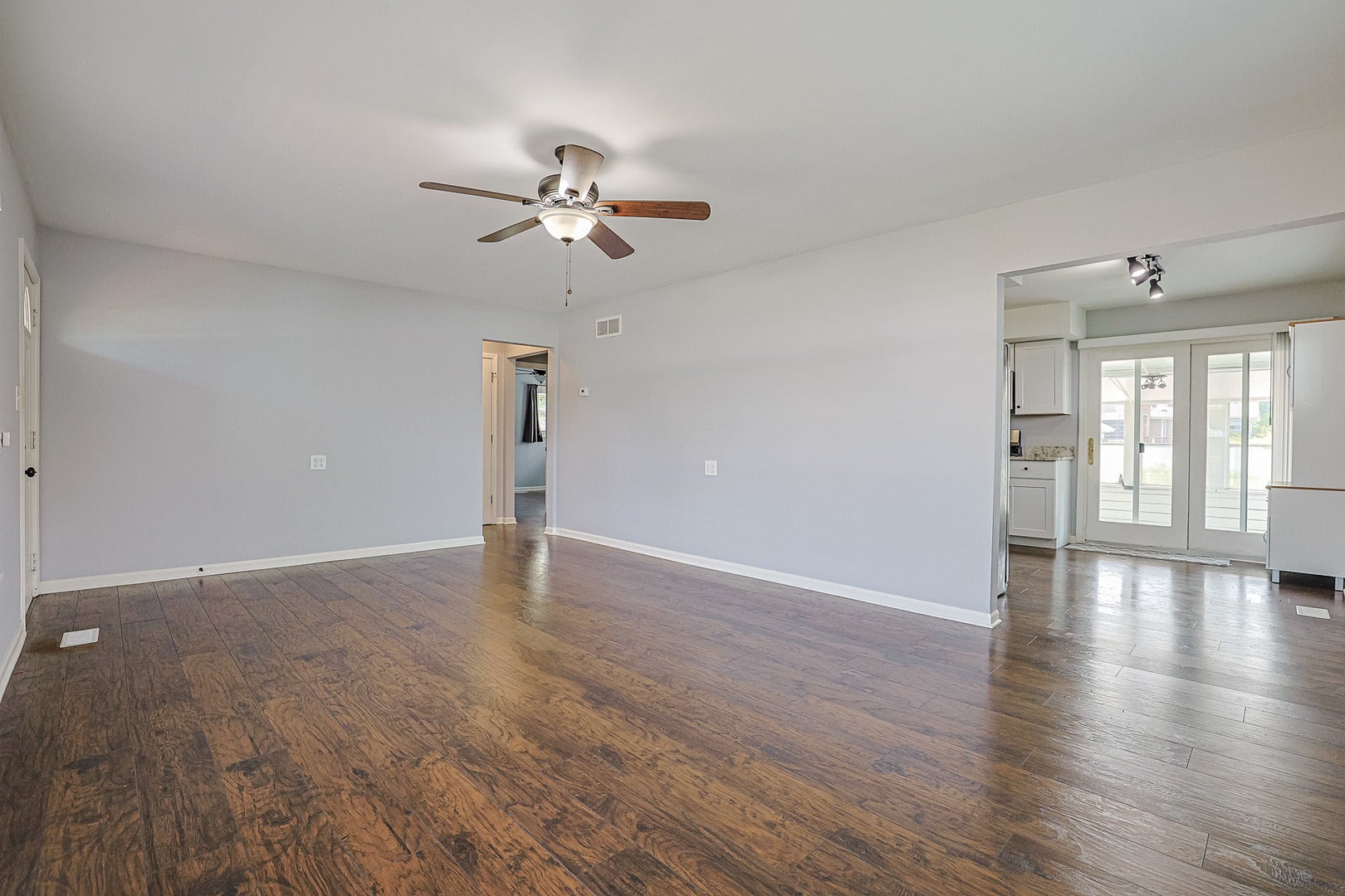 302 Freehauf Street, Lemont, IL 60439 302 Freehauf Street, Lemont, IL 60439
