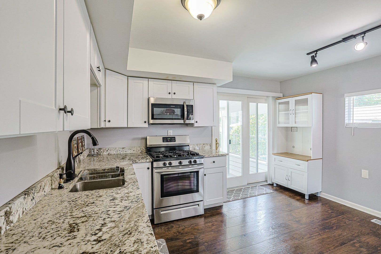 302 Freehauf Street, Lemont, IL 60439 302 Freehauf Street, Lemont, IL 60439